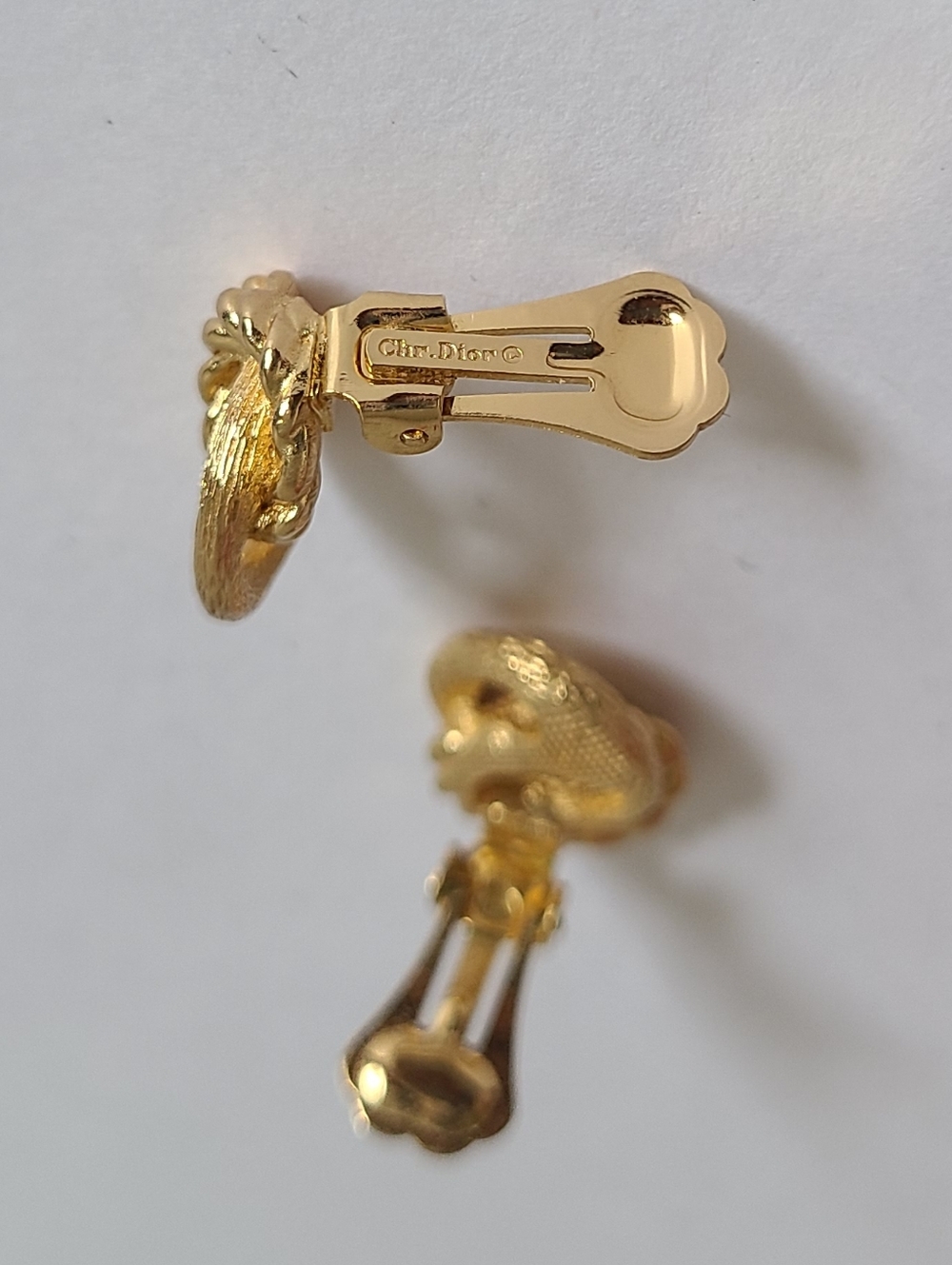 Vintage Christian Dior Luxury Gold Double Circle Rope Knot Chunky Stud Earrings - Picture 6 of 16